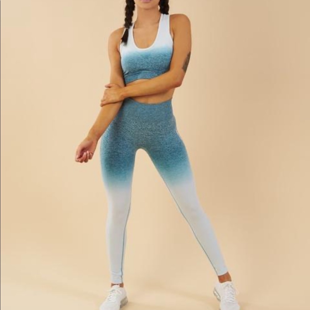 blue ombré gymshark outfit